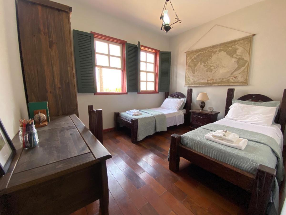 Casa No Centro Historico De Catas Altas